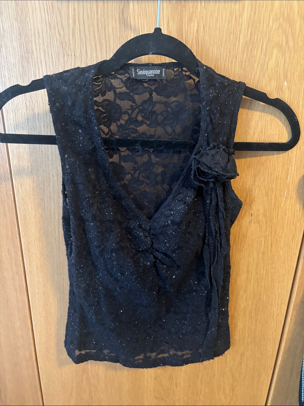 Black Lace V-Neck Sleeveless Camisole with Floral Detail